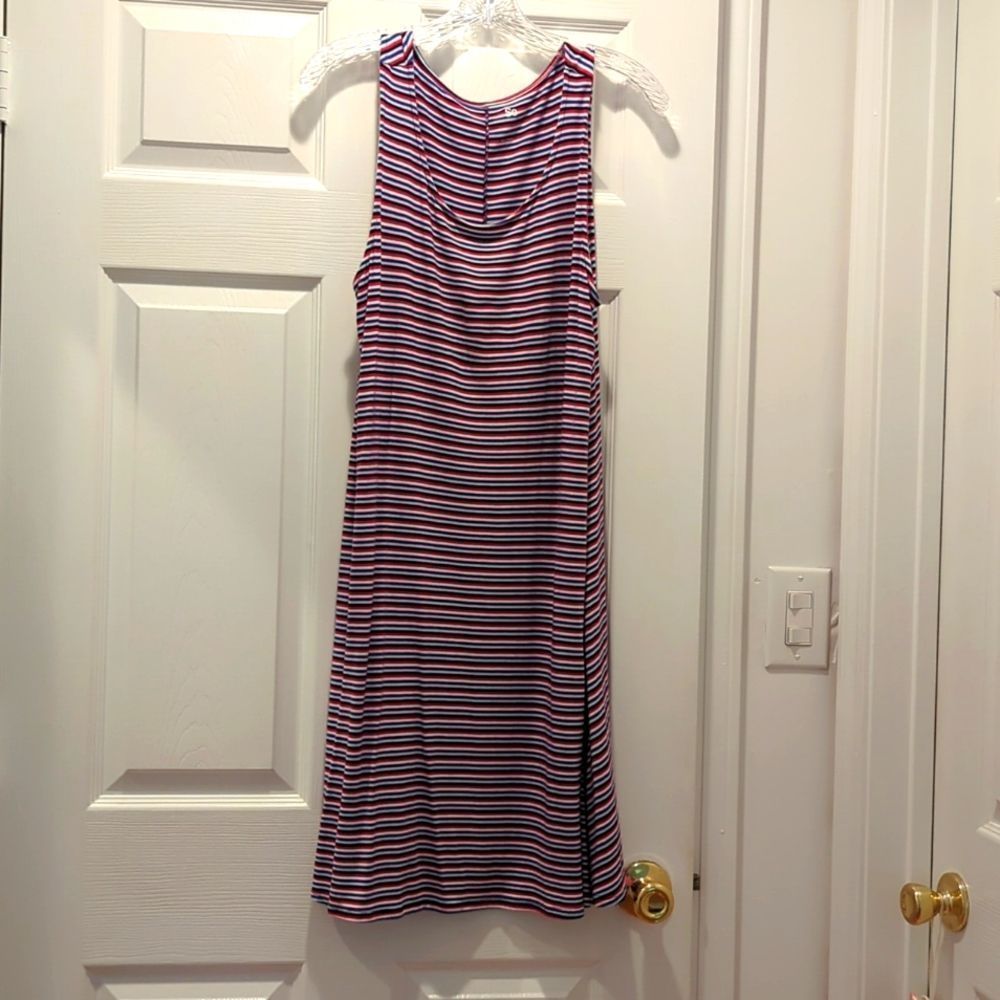 Ladies casual Dress NWOT